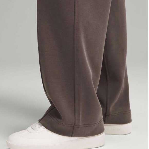 Lululemon Softstreme Pintuck Mid-Rise Pant Regular-Espresso-NWT - Picture 7 of 7